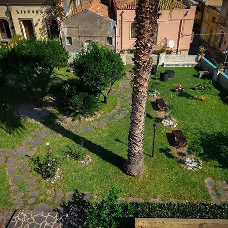 Bed and Breakfast L'Antico Borgo Milazzo Exterior foto