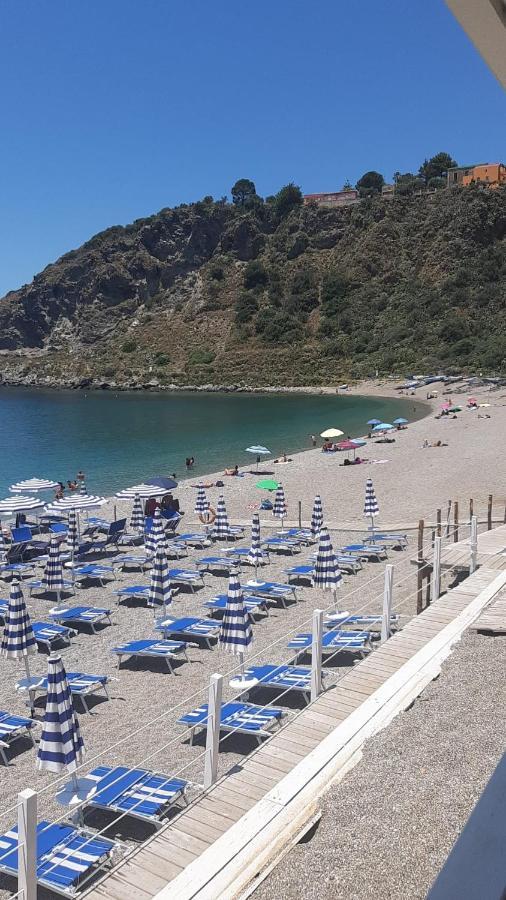 Bed and Breakfast L'Antico Borgo Milazzo Exterior foto
