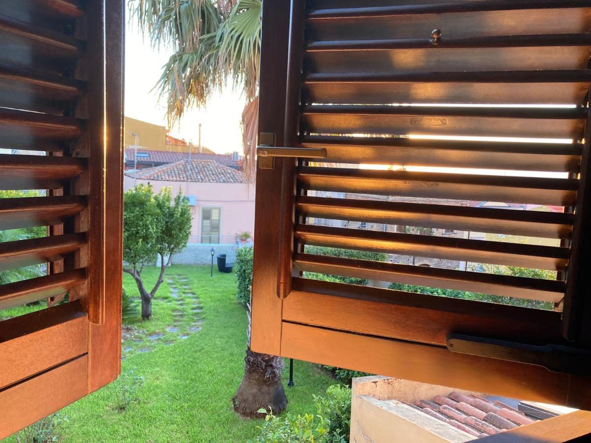 Bed and Breakfast L'Antico Borgo Milazzo Exterior foto